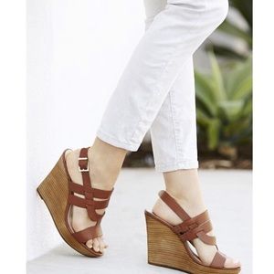 Sole Society Jenny Wedge heel